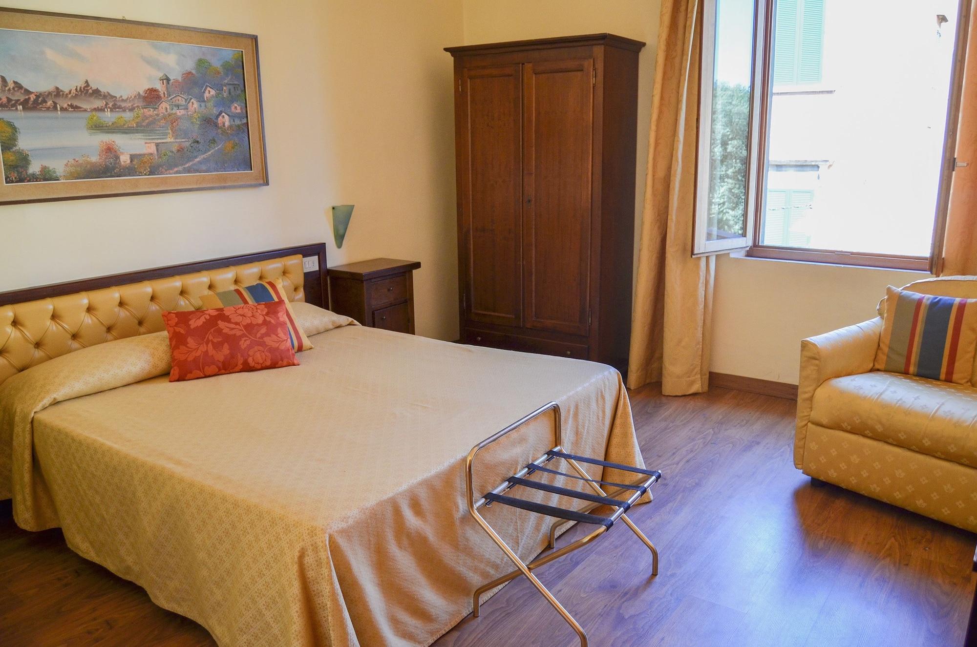 Hotel Minerva Pisa Exterior photo