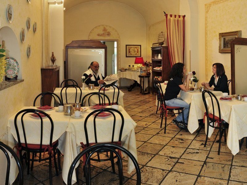Hotel Minerva Pisa Exterior photo